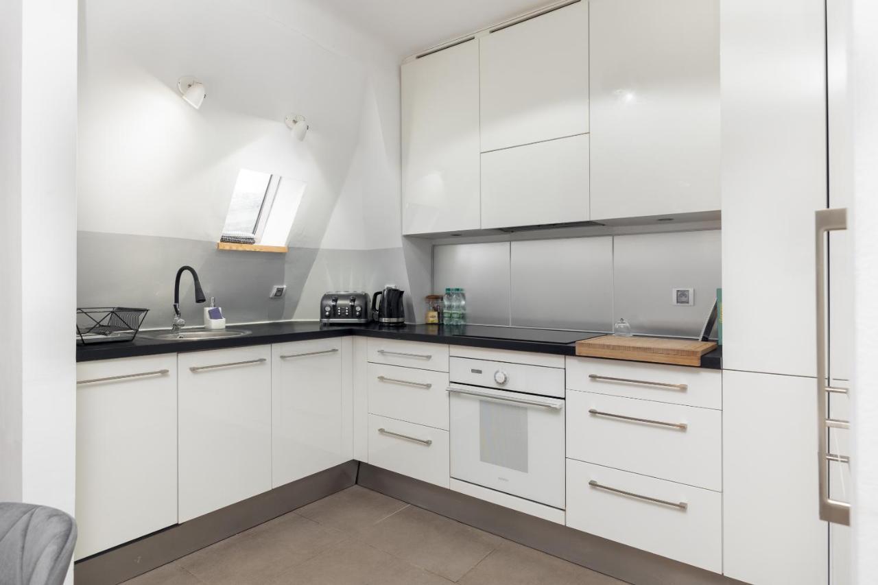 Nowy Swiat Extraordinary Apartment Warschau Exterior foto